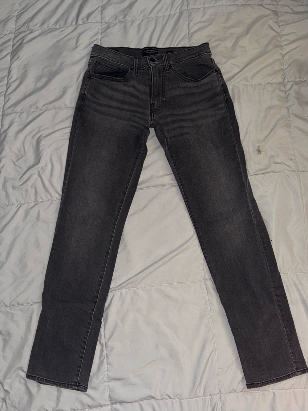 Lucky Brand Jeans Women’s Size 28/32 Slim Straight Black